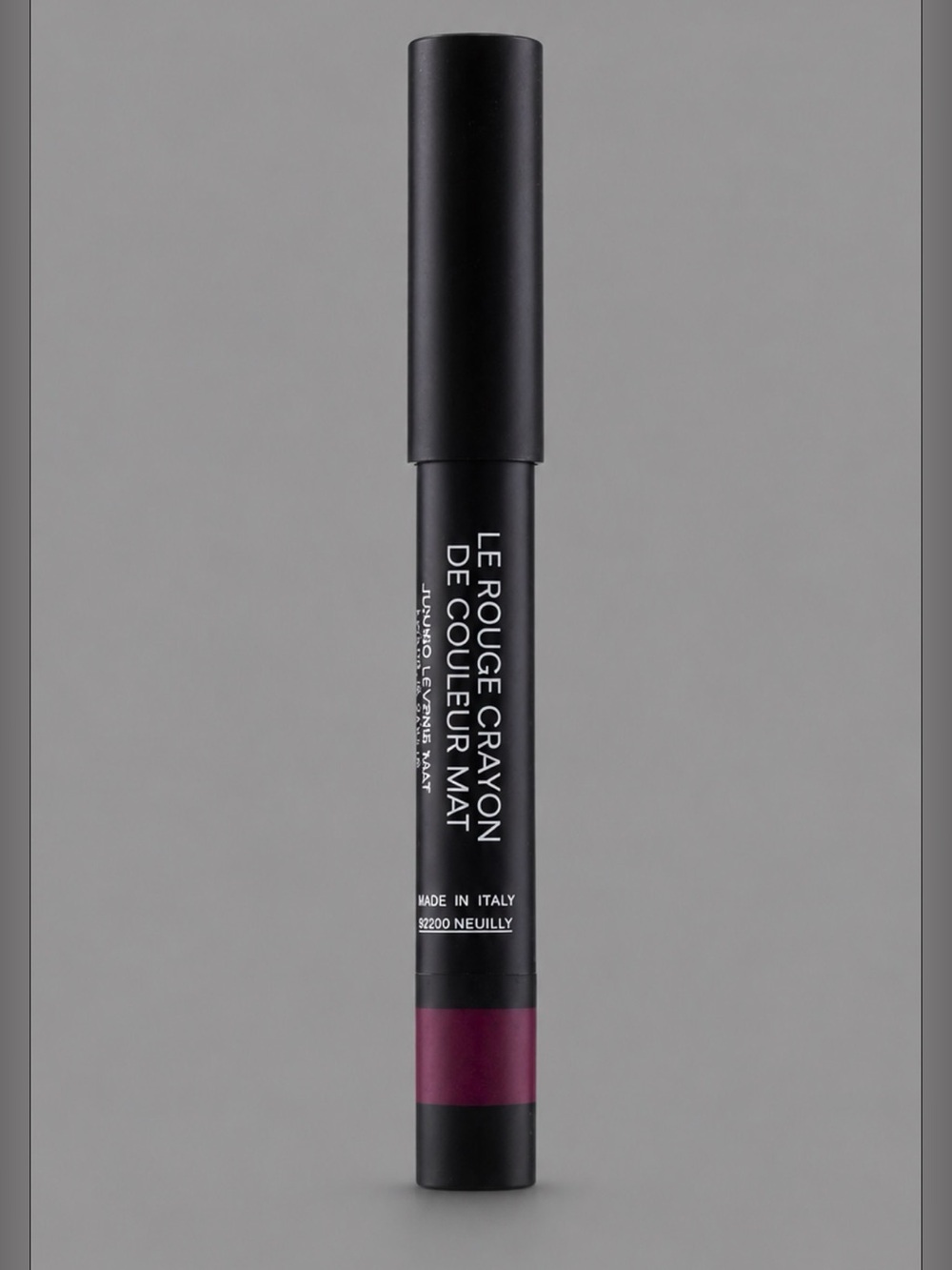 CHANEL Le Rouge Crayon De
Couleur 289 Blackcurrant 
Discontinued
